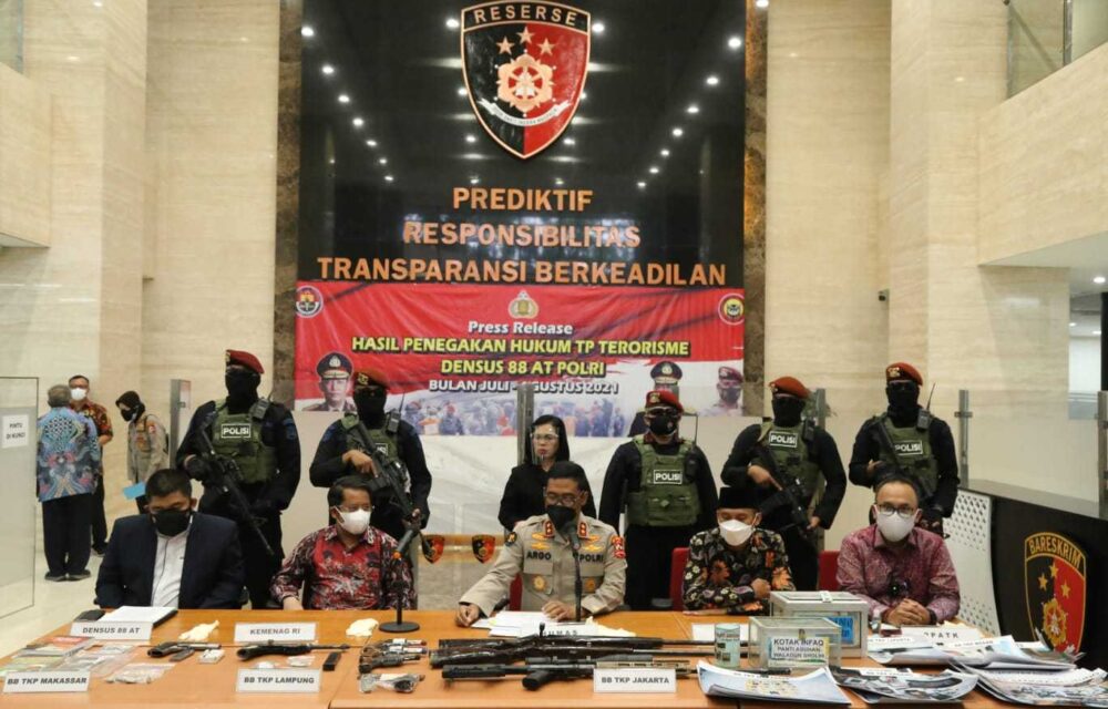 Polri Tangkap 53 Terduga Teroris Di 11 Provinsi