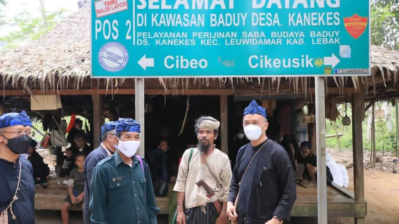 Kemendagri Berikan Identitas Penduduk Adat Baduy