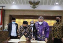 Serah Terima Jaringan Perpipaan Perumdam Tkr Ke Perumda Tirta Banteng