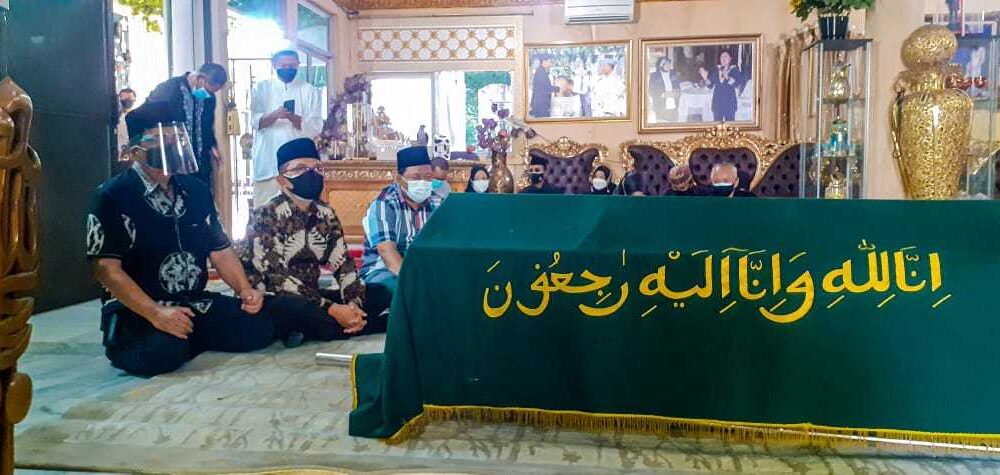 Kita Berduka, Adjeng Ratna Suminar Meninggal Dunia