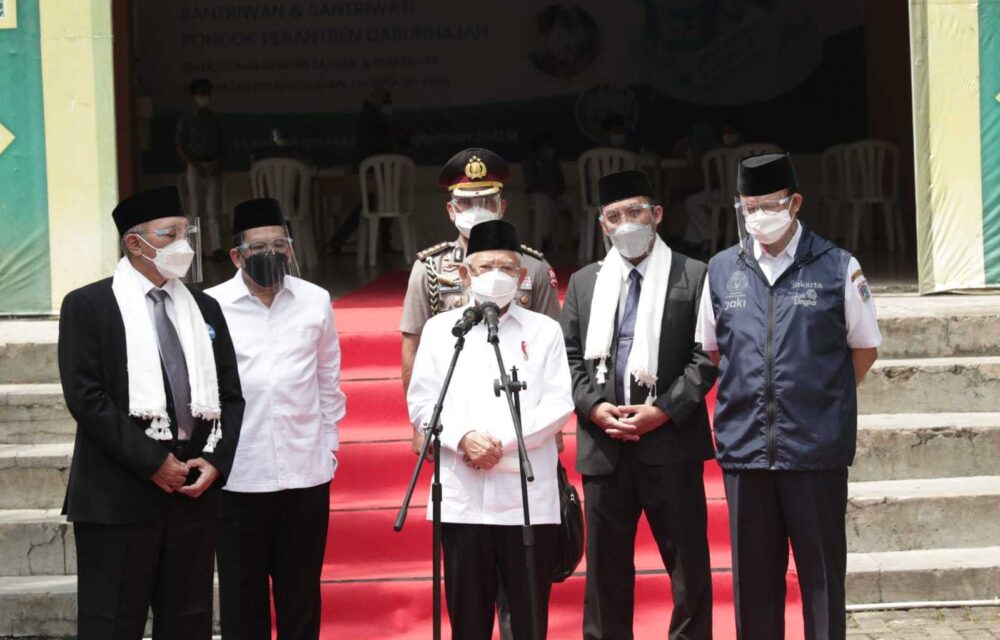 Vaksinasi Pesantren Terus Dikebut