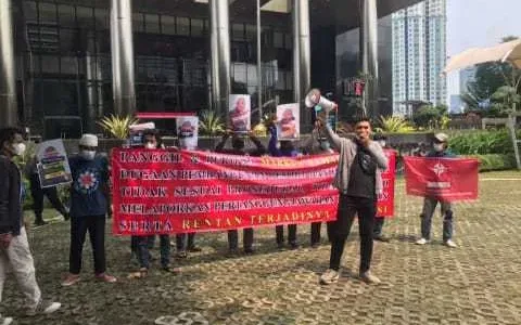Mahasiswa Minta KPK Panggil Direktur Perusda Teluk Bintuni
