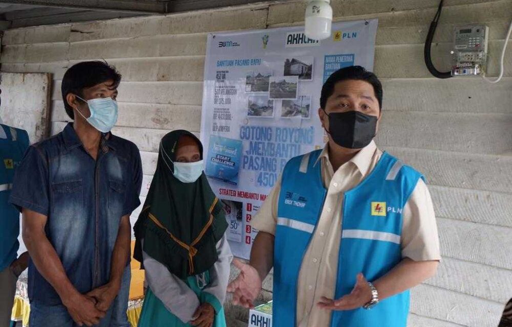 500 Keluarga Di Palembang Dapat Bantuan Listrik Dari Pln