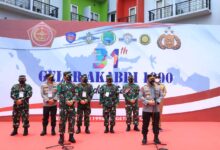 Panglima Tni Dan Kapolri Kompak Di Acara Baksos Akabri 1990
