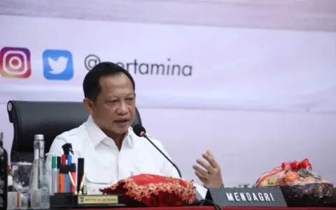 Mendagri Minta Kepala Daerah Dukung Program Pertashop di Desa