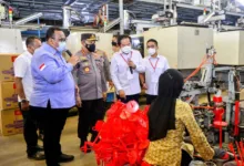 INI BARU BENER…Kapolri Bagikan Ribuan Sembako