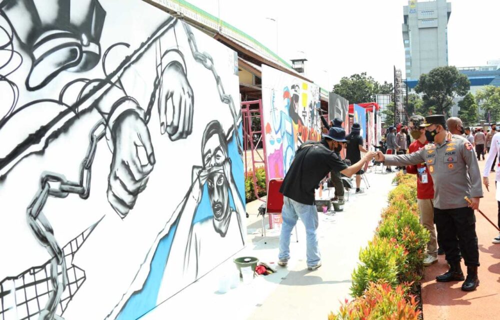 Mantap...!Kapolri Buka Festival Mural Bhayangkara
