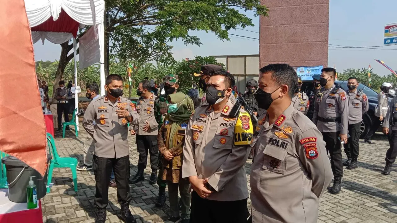 Kapolda Banten Apresiasi Panitia Pilkades, Begini Ceritanya