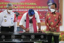 Ombudsman Banten Saksikan Wamenkumham Tandatangani Prasasti Pusat Sarana Publikasi Hukum Dan Ham
