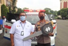 Mantap...!Polda Banten Terima Csr Ambulance Pp Persero
