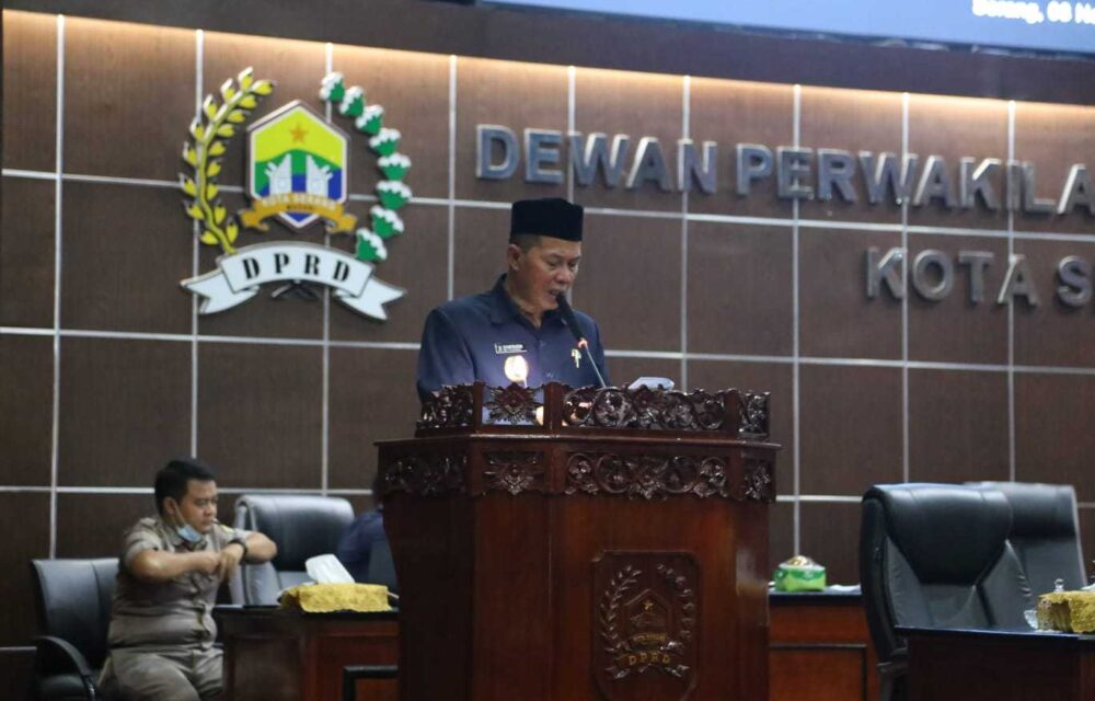 Walikota Serang Bahas Kearsipan Dan Dana Cadangan Pilwakot Di Paripurna Dprd