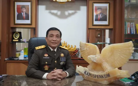SIKAT TERUS…Tim Tabur Kejagung Tangkap Korupsi Listrik Raja Ampat