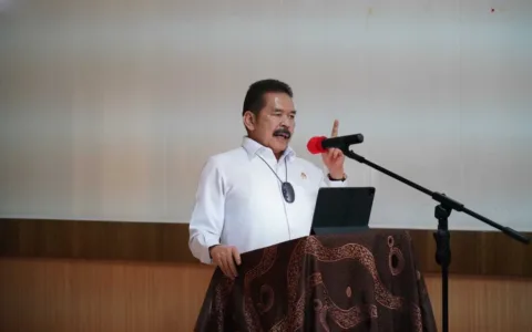 DITUNGGU AKSINYA…Jaksa Agung Minta Jam Pidsus Selesaikan Pelanggaran HAM Berat
