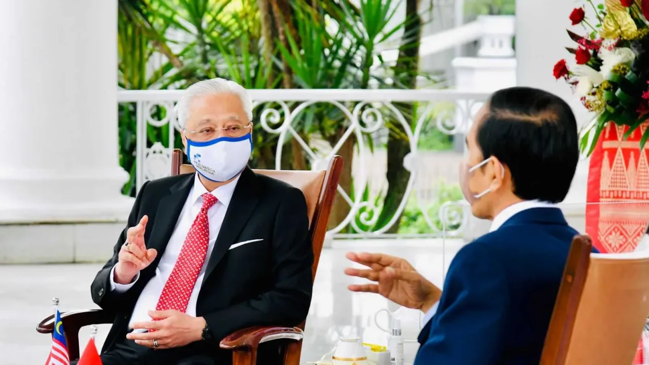 Presiden Jokowi Bersama PM Malaysia Bahas TKI dan Batas Negara