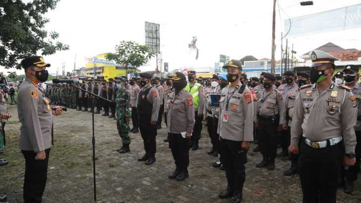 Awas...!Polisi Dan Tni Tangerang Kolaborasi Jaga Haul Syeh Abdul Qadir Jailani Di Cilongok