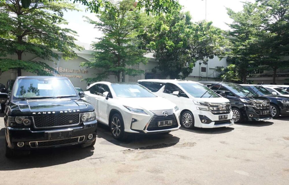 Buruan...!Kejagung Lelang Puluhan Mobil Rampasan Kasus Korupsi Pt Jiwasraya