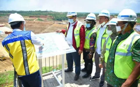 Komisi V Tinjau Pembangunan Bendungan Sadawarna di Subang