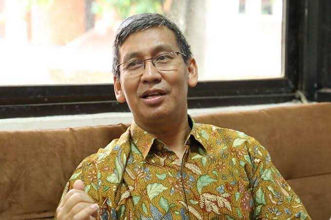 Bener Banget...!Guru Besar Ui, Pengangkatan Eks Pegawai Kpk Harus Sesuai Aturan