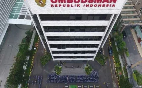 Ombudsman RI, Pertamina Harus Evaluasi Penangkal Petir di Kilang Minyak