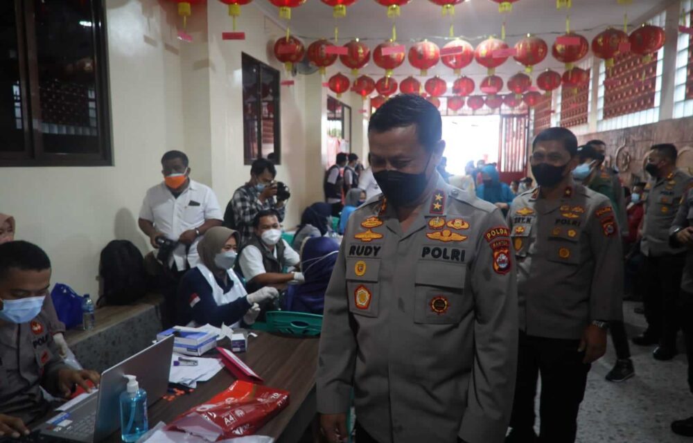 Kapolda Banten Pantau Pelaksanaan Gebyar Vaksinasi Di Lebak