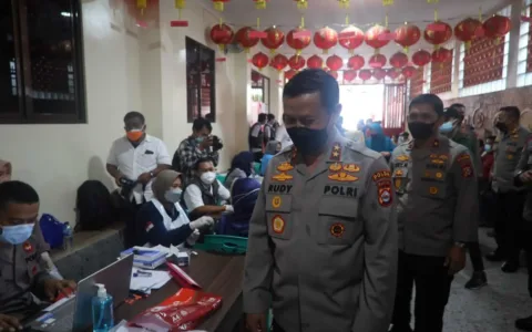 Kapolda Banten Pantau Pelaksanaan Gebyar Vaksinasi di Lebak
