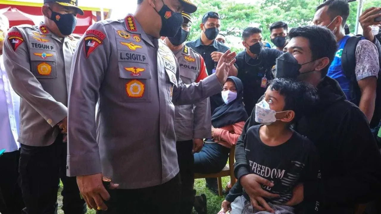 Kapolri Optimis Target 70 Peresen Vaksinasi di Indonesia