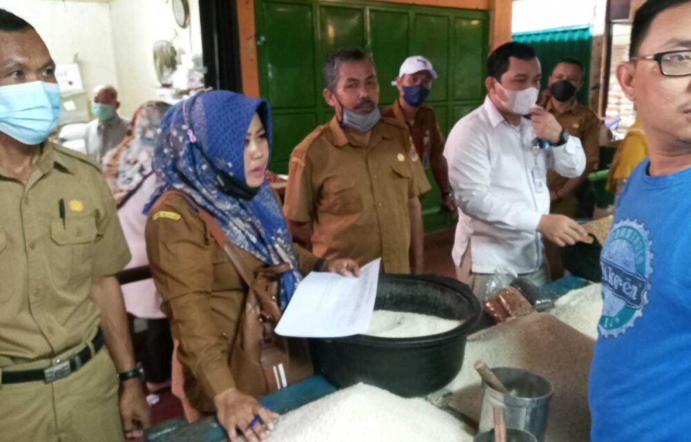 Jelang Nataru, Bulog Dan Pemkab Lebak Monitoring Harga Kebutuhan Pokok Di Pasaran