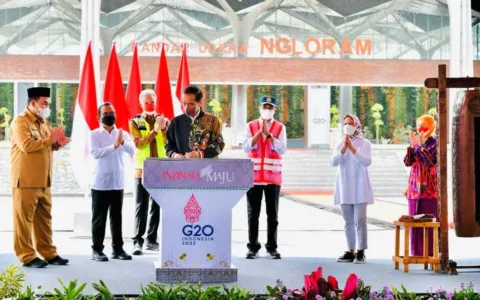 Presiden Jokowi Resmikan Bandara Ngloram di Blora