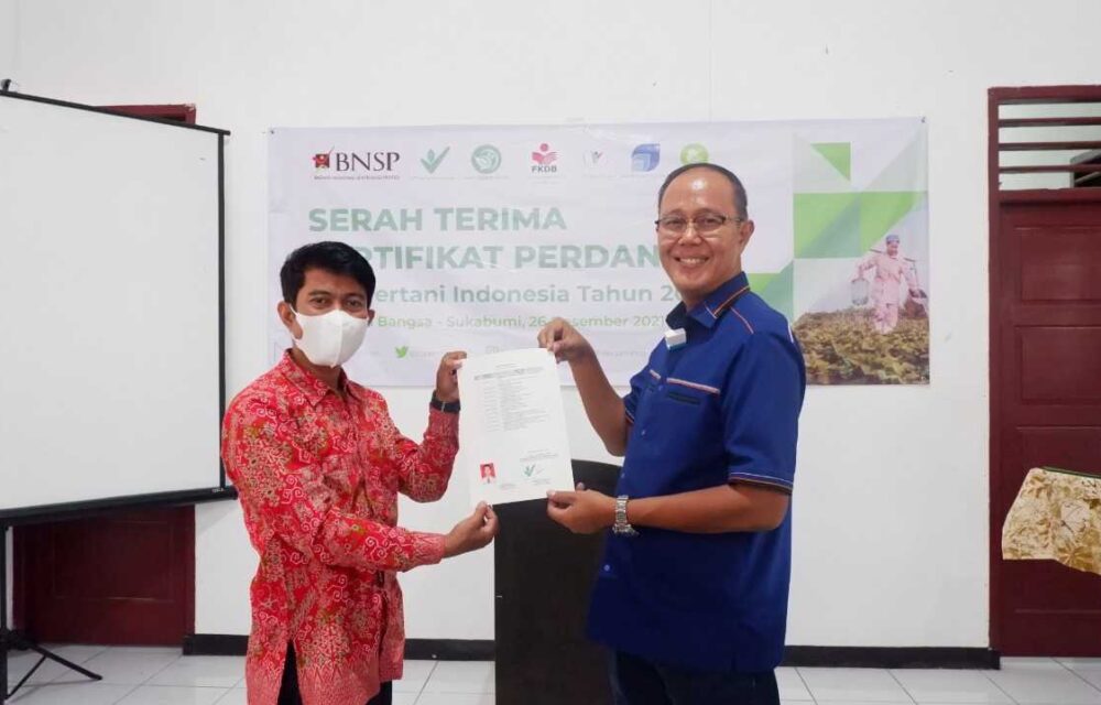 Fkdb Inisiasi Serah Terima Sertifikat Perdana Lsp Pertani Indonesia