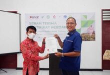 Fkdb Inisiasi Serah Terima Sertifikat Perdana Lsp Pertani Indonesia