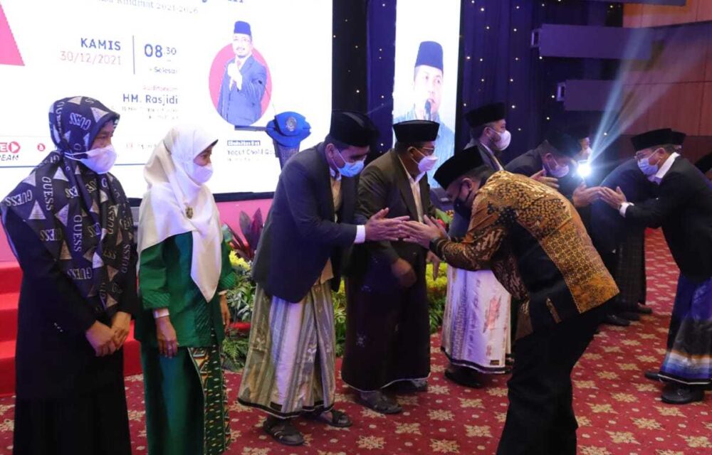 Astaga...!Menag Kukuhkan Sembilan Kiai Sebagai Majelis Masyayikh