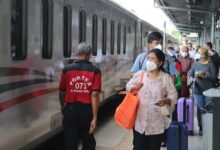 Ngerih...!Penumpang Kereta Di Pasar Senen Wajib Penuhi Persyaratan Kesehatan