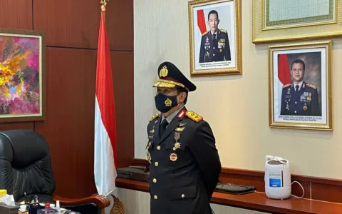 Kapolda Banten Terima Penghargaan Bintang Bhayangkara Pratama Dari Presiden