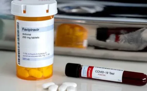 Ilustrasi obat COVID-19. Foto: Shutter Stock