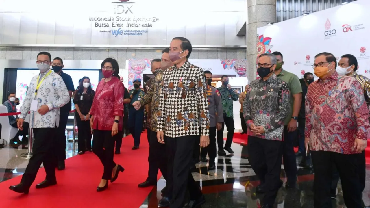 Presiden Sebut Vaksinasi di Tanah Air Capai 281 Juta