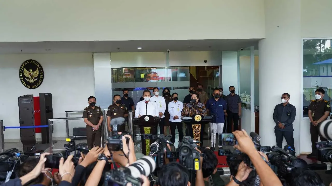 Menteri BUMN Temui Jaksa Agung, Ada Apa