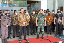 Panglima Tni Kunjungi Jaksa Agung, Ada Apa