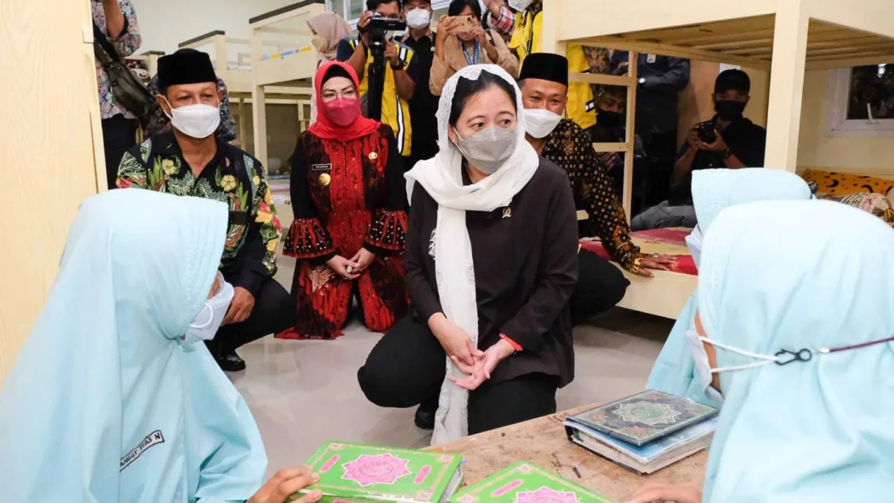 Resmikan Rusun Ponpes, Puan Senang Santri Punya Rumah Baru