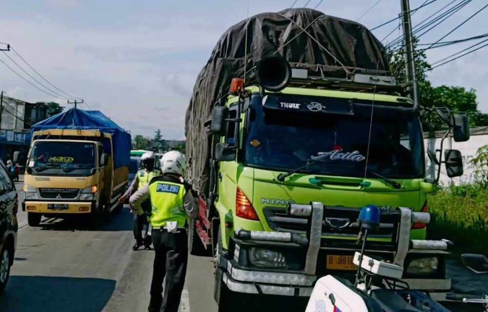 Lakukan Kejahatan Lalu Lintas, 18 Truk Odol Ditilang Satlantas Polresta Tangerang