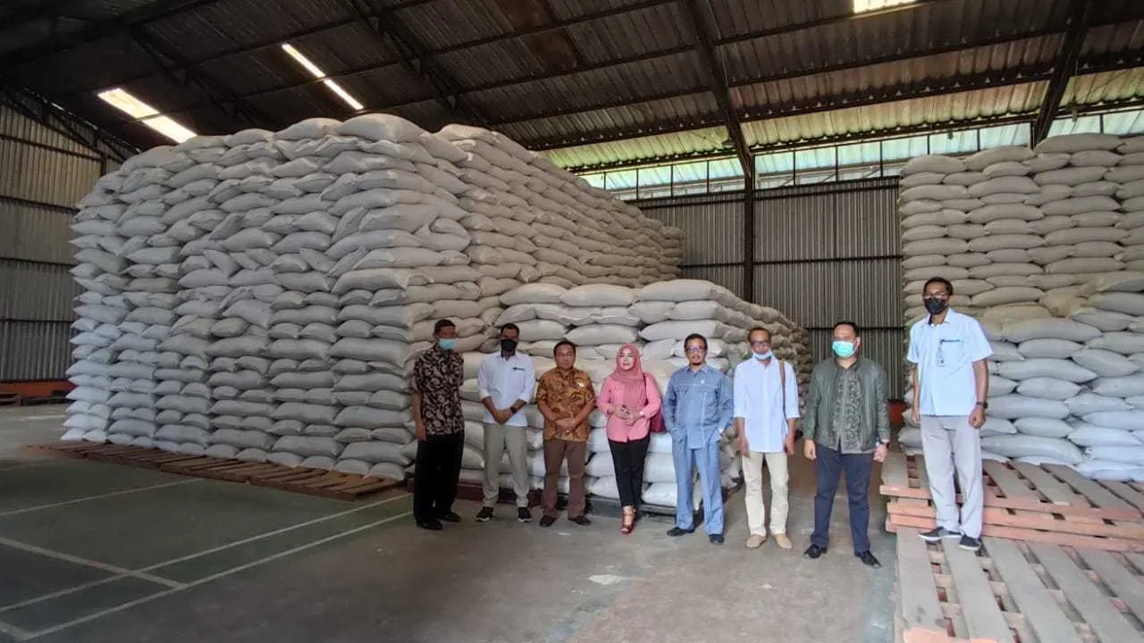 Pastikan Stok Aman, DPRD Banten Monitoring Gundang Bulog Lebak Pandeglang