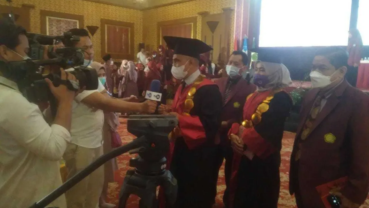 MANTAP… 498 di Universitas Muhammadiyah Jambi Ikuti Wisuda