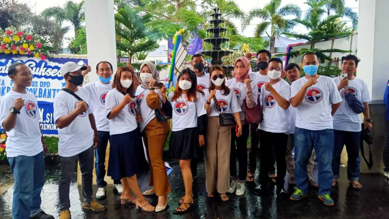 Relawan Deklarasikan Iti Jayabaya Calon Gubernur Banten