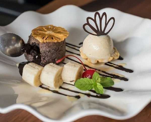 Rekomendasi Tempat Makan Instagramable Dekat Sirkuit Mandalika, Wajib Dicoba 2 Rekomendasi Tempat Makan Instagramable Dekat Sirkuit Mandalika, Wajib Dicoba