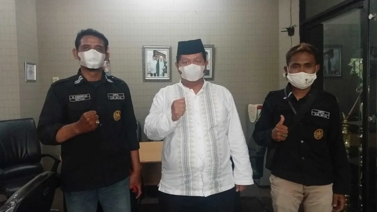 DPD LSM Prabhu Indonesia Jaya Kabupaten Bekasi Serta Media,Jalin Kemitraan Dan Silahtuhrami Ke Kantor Kecamatan Tambun Utara