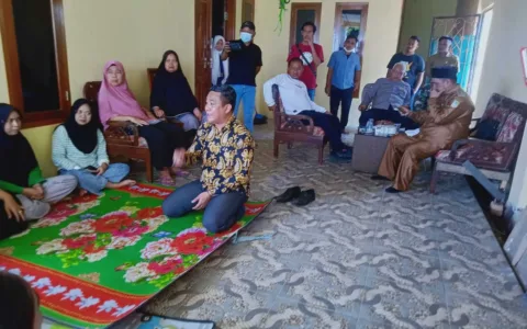 Prahara Medsos,Kades Setialaksana, Warganya Salah Ucap Di Medsos
