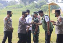 Plt. Wali Kota Bekasi Tri Adhianto Sambut Kapolri Sidak Produsen Minyak Goreng
