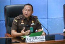 Bersembunyi 13 Tahun, Terpidana Korupsi Pt Sinar Kakap Diringkus Tim Kejagung