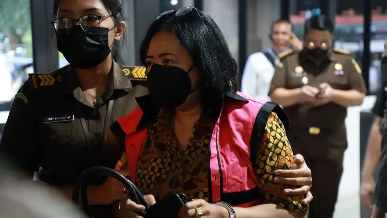 Kejagung Tetapkan Eks Dirut PT Taspen Jadi Tersangka