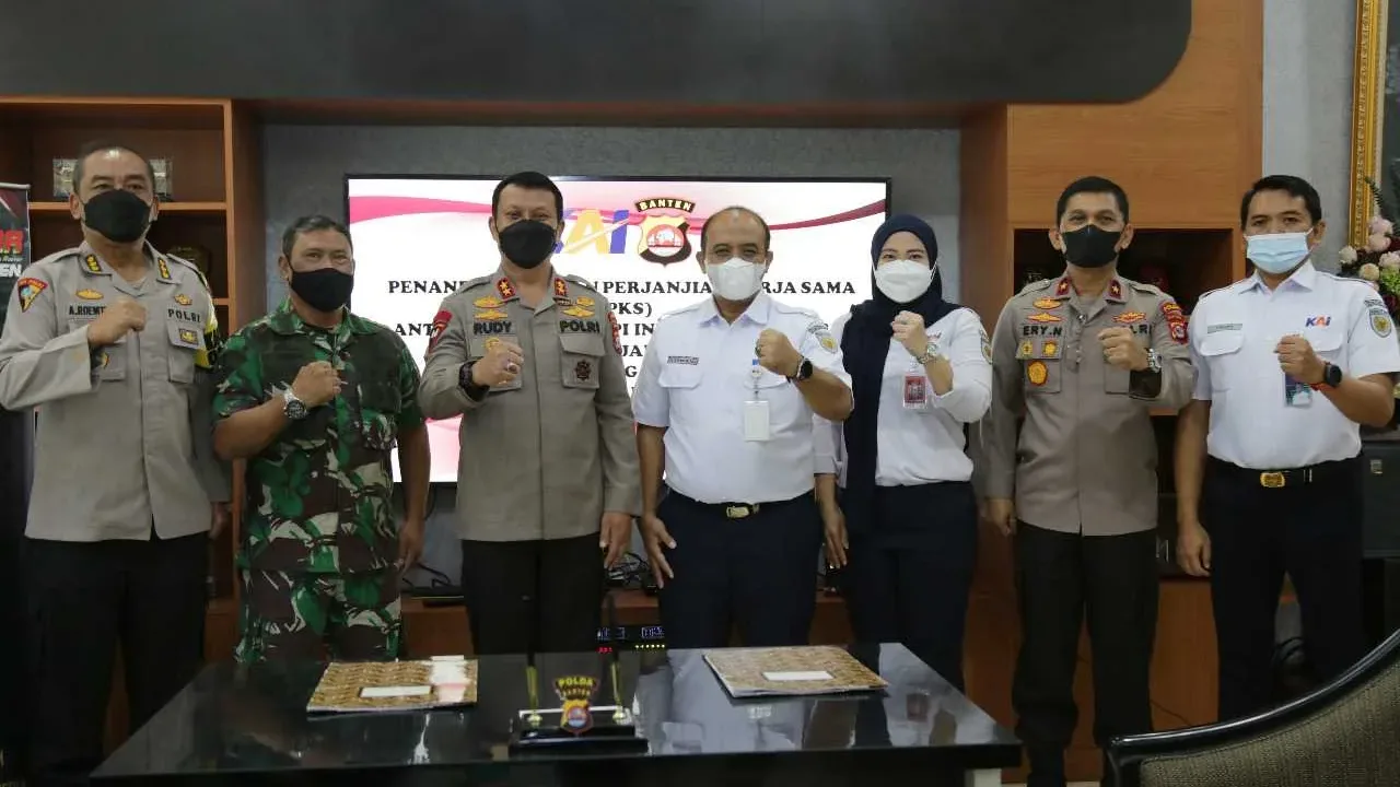 PT KAI Daop 1 Jakarta Tekan Perjanian Bersama Polda Banten