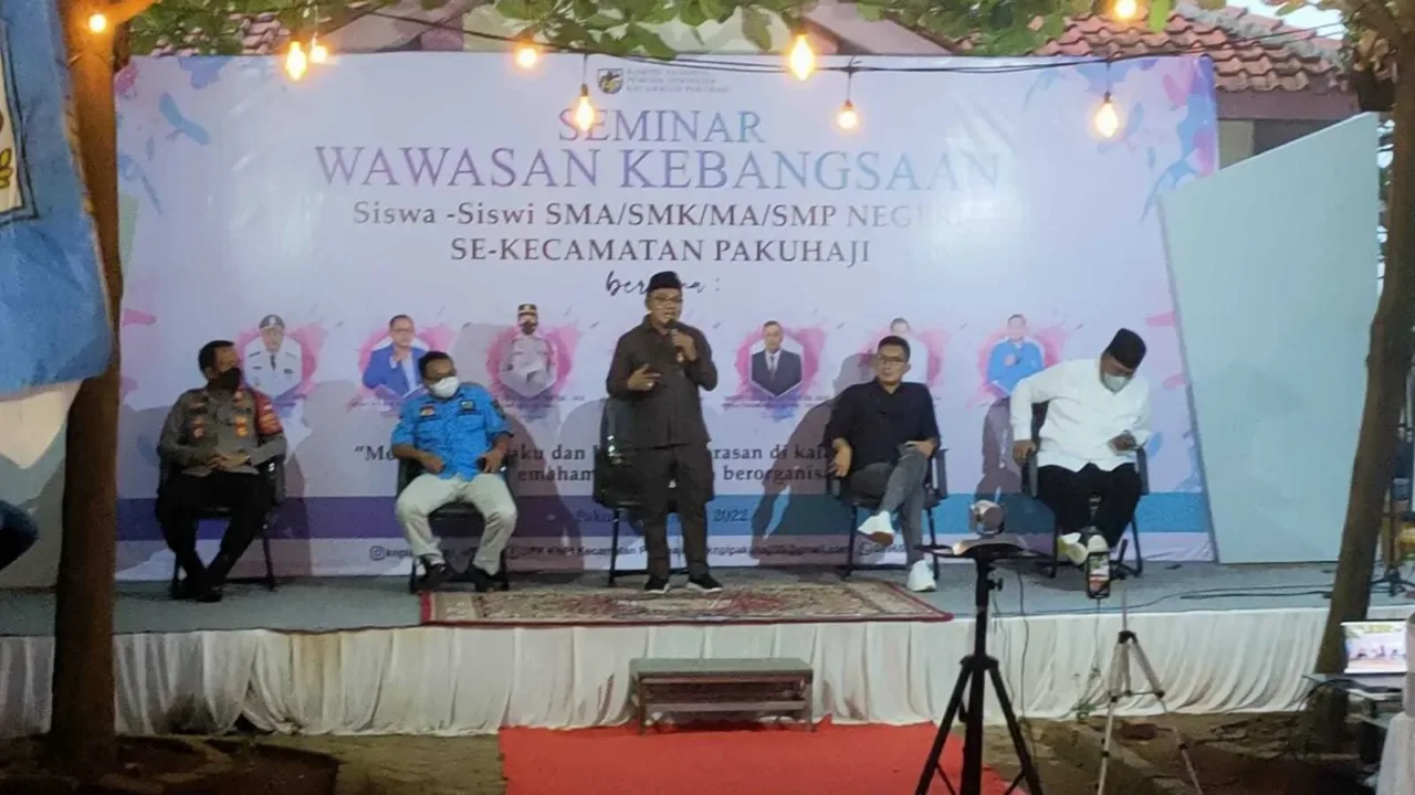 Kholid Ismail Berikan Wejengan Pelajar Pakuhaji Guna Ciptakan Generasi Unggul